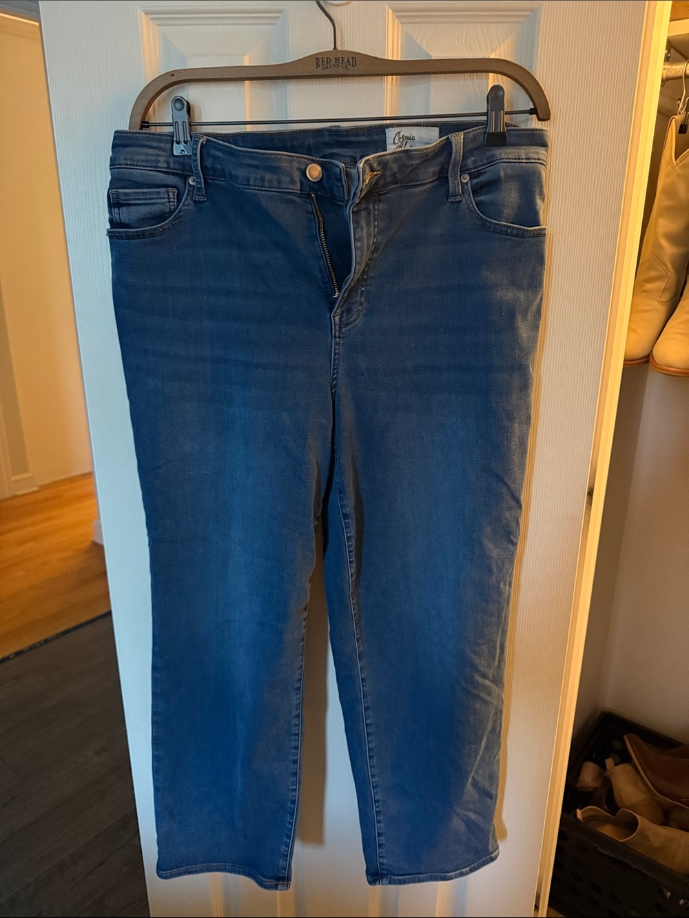 Chico's Mid Blue Cropped Jeans - Stretch Friendly
